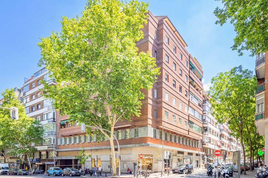 Calle Ríos Rosas, 42, Madrid, Madrid à vendre - Photo principale – Image 1 sur 1