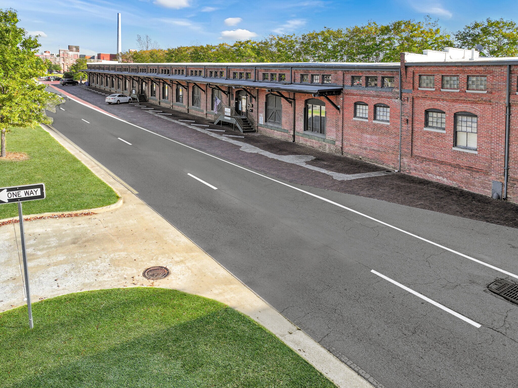 1300 Sixth Ave, Columbus, GA à louer Photo de l’immeuble– Image 1 sur 14