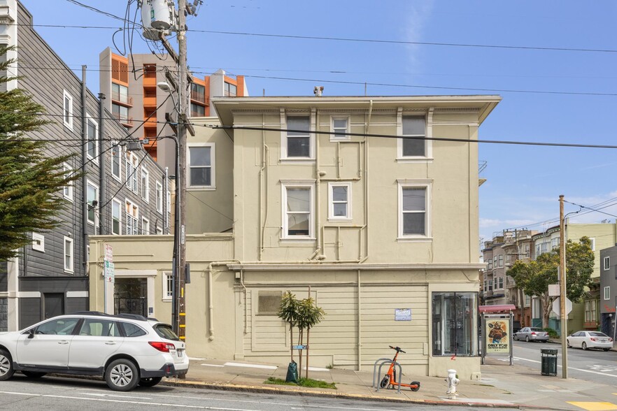 700 Baker St, San Francisco, CA à louer - Photo de l’immeuble – Image 3 sur 9