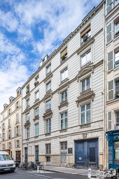 5 Bis Rue Martel, Paris à louer - Photo de l’immeuble – Image 1 sur 2