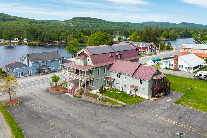 1454 State Route 30, Wells, NY à vendre - Photo de l’immeuble – Image 1 sur 62