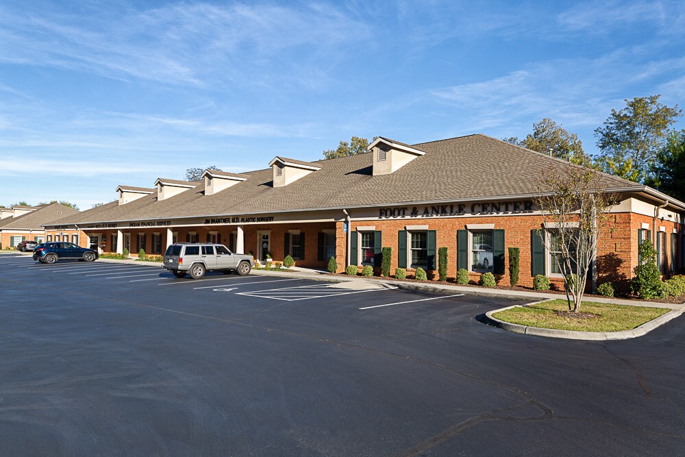 1303 Sunset Dr, Johnson City, TN à louer Autre– Image 1 sur 3