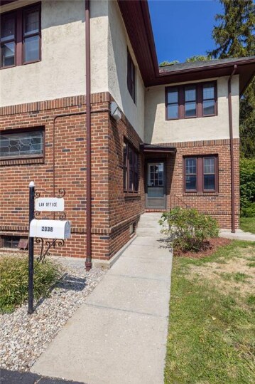 2038 Lake Ave, Rochester, NY à vendre - Photo de l’immeuble – Image 3 sur 10