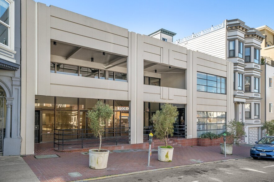 1545-1555 Pacific Ave, San Francisco, CA à louer - Photo de l’immeuble – Image 1 sur 14