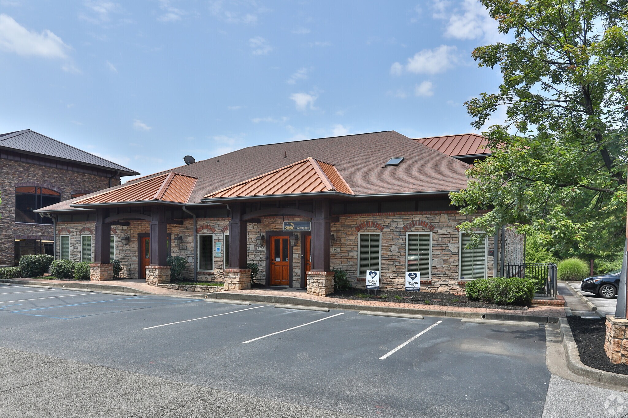 68 Pointe Cir, Greenville, SC à vendre Photo principale– Image 1 sur 1