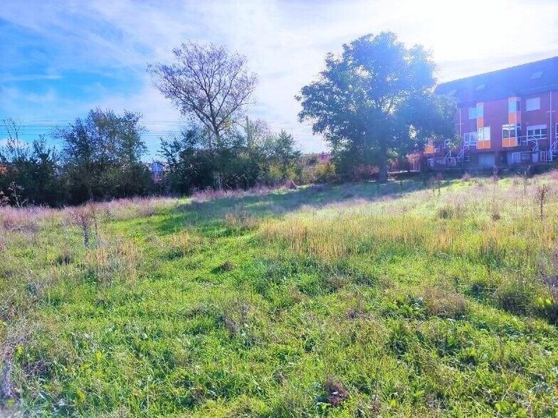 Calle la Pontona, 2, San Andrés del Rabanedo, León à vendre - Photo principale – Image 1 sur 7