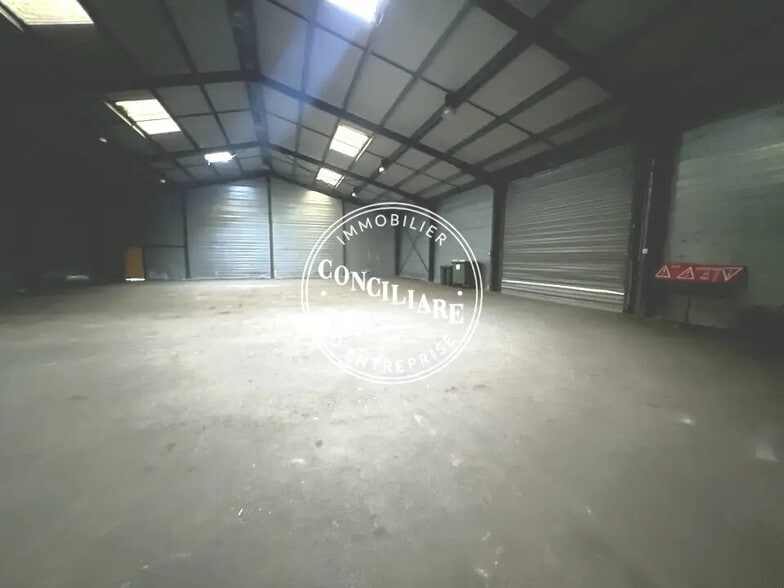 Industriel/Logistique dans Fronton à vendre - Photo intérieure – Image 3 sur 5