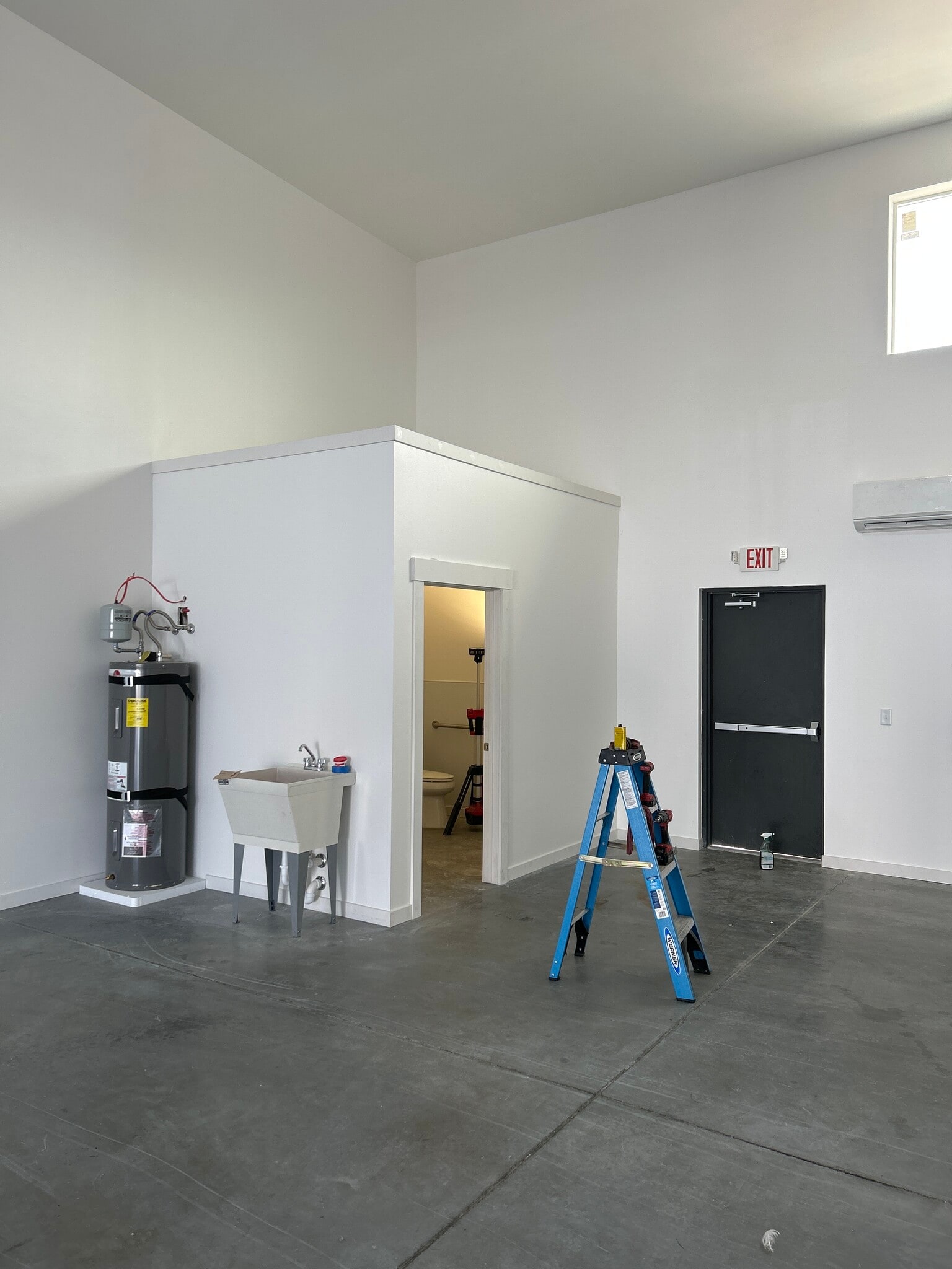 1500 Dolarway Rd, Ellensburg, WA à louer Photo intérieure– Image 1 sur 2