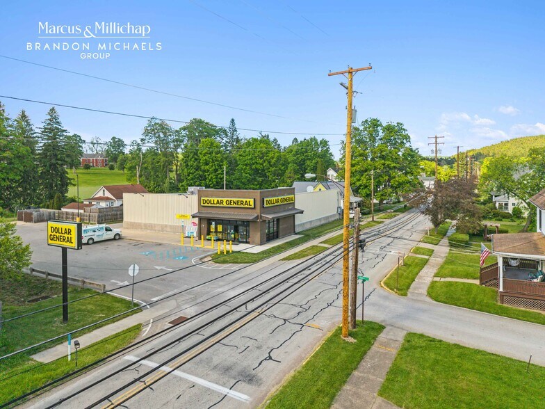 726 Main St, Polk, PA à vendre - Photo de l’immeuble – Image 2 sur 10