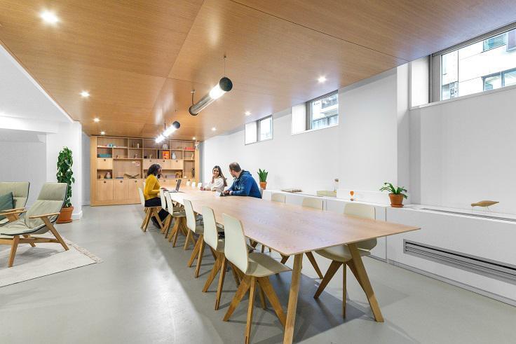 54/56 Avenue Hoche, Paris à louer - Photo de l’immeuble – Image 2 sur 5