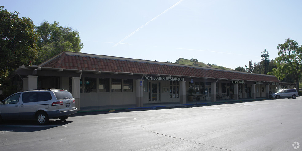 3168 Danville Blvd, Alamo, CA à louer - Photo de l’immeuble – Image 3 sur 3