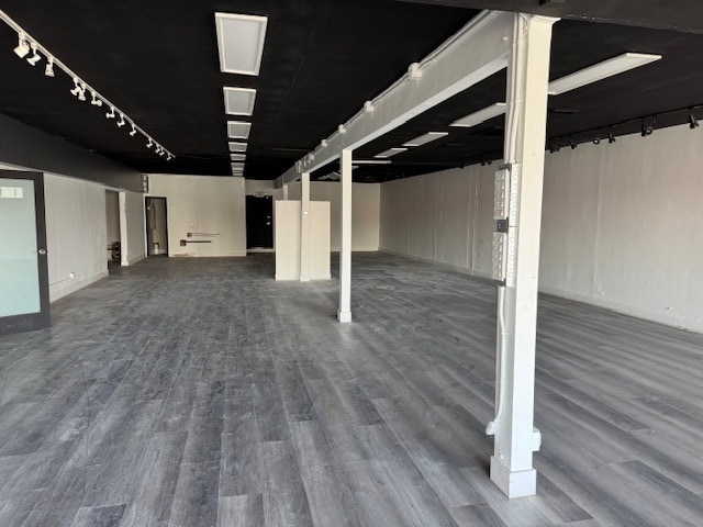 22516 Ventura Blvd, Woodland Hills, CA à louer - Photo de l’immeuble – Image 3 sur 18