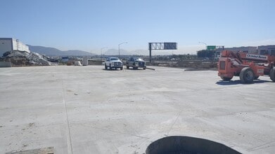 8055 St. Andrews Ave, San Diego, CA à louer Photo de l’immeuble– Image 1 sur 2