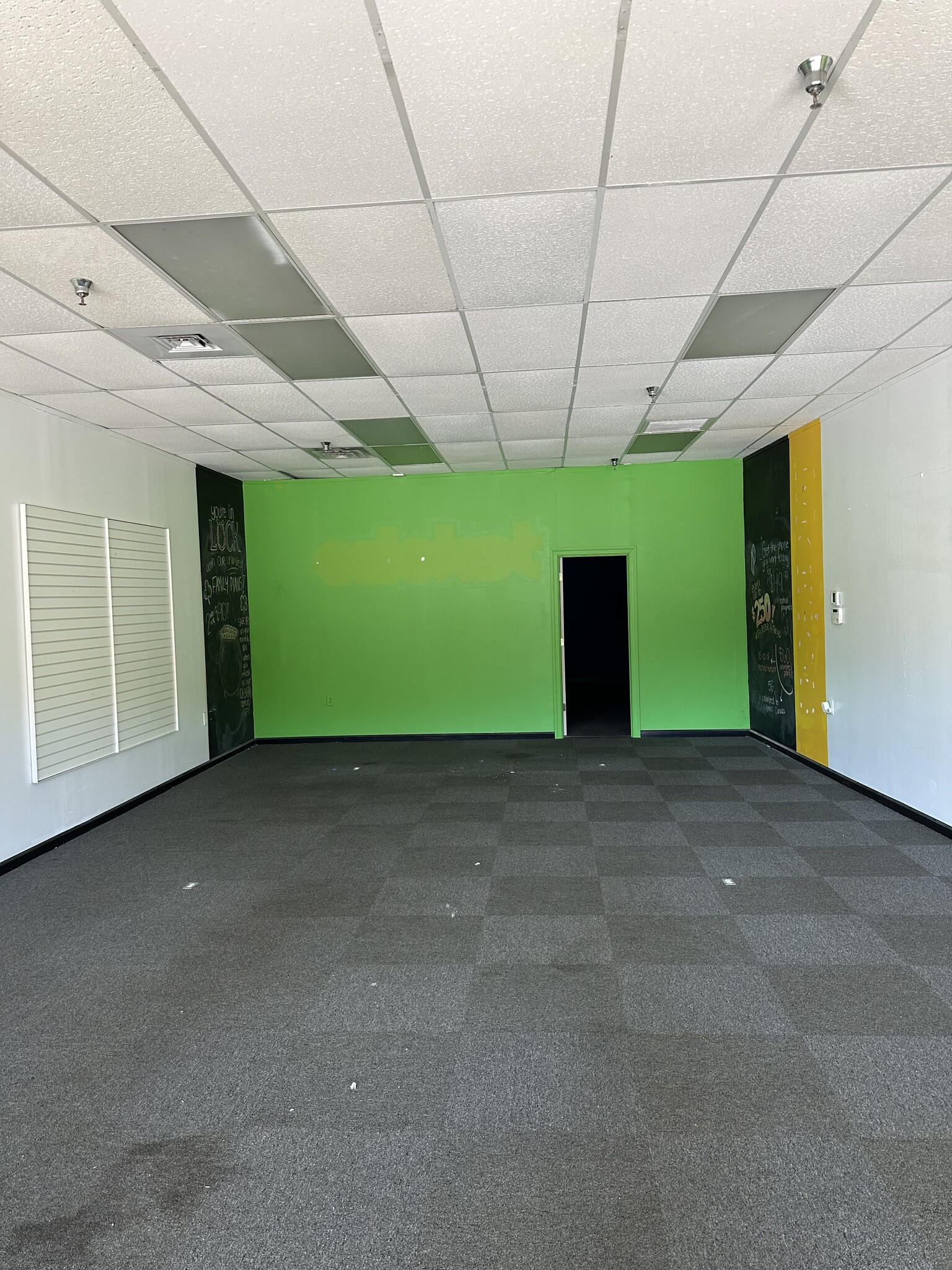 500 N Main St, Marion, NC à louer Photo intérieure– Image 1 sur 2