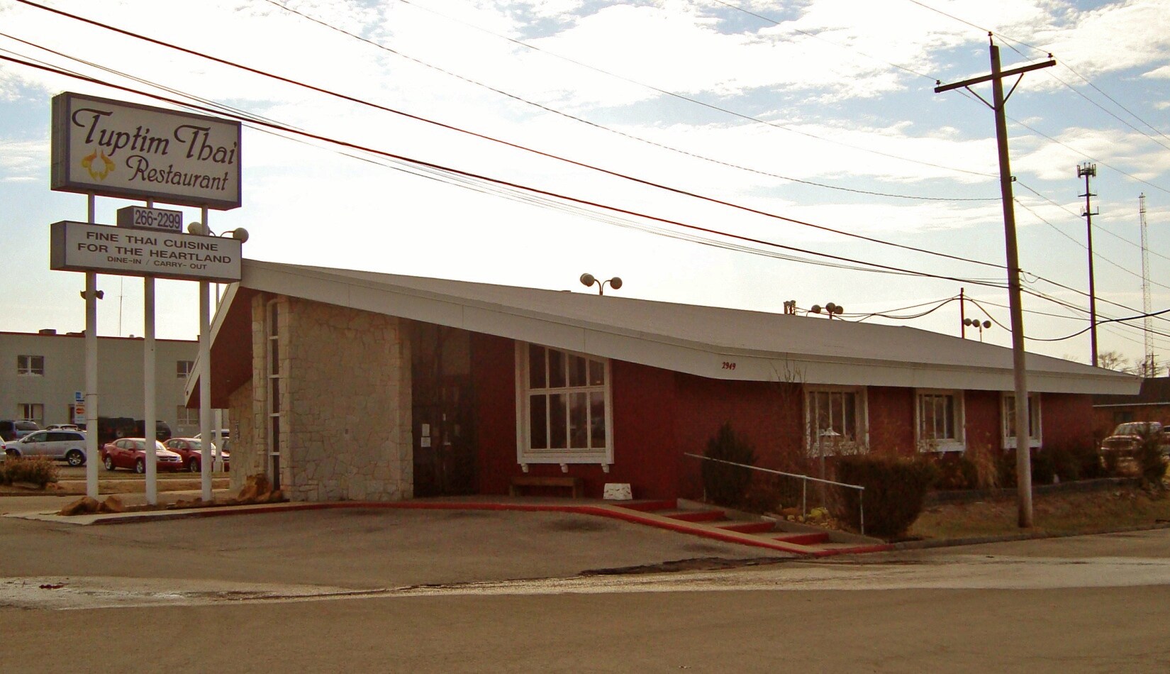 2949 S Kansas Ave, Topeka, KS à louer Photo principale– Image 1 sur 10