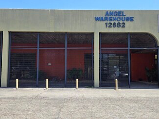 Plus de détails pour 12882 Pierce St, Pacoima, CA - Industriel/Logistique à louer