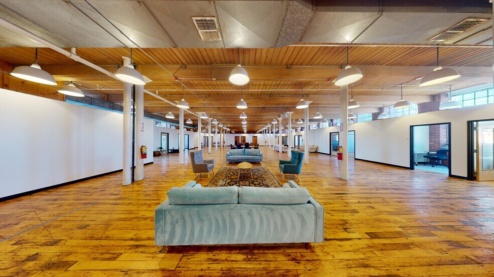 15 Union St, Lawrence, MA à louer - Numérisation 3D Matterport – Image 3 sur 34