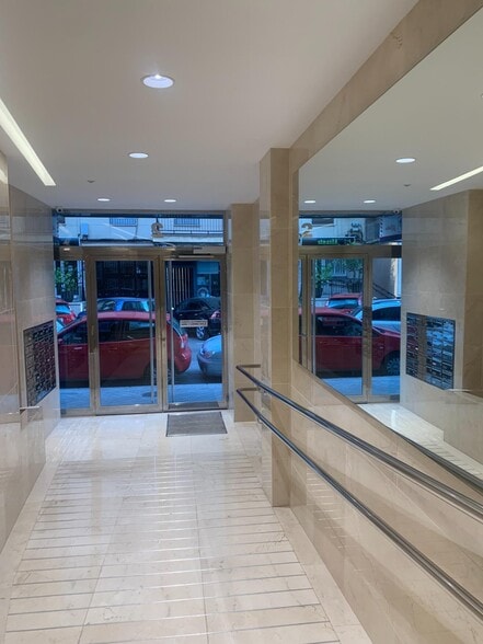 Calle Ángel Barrios, 2, Granada, Granada à louer - Hall d’entrée – Image 3 sur 11
