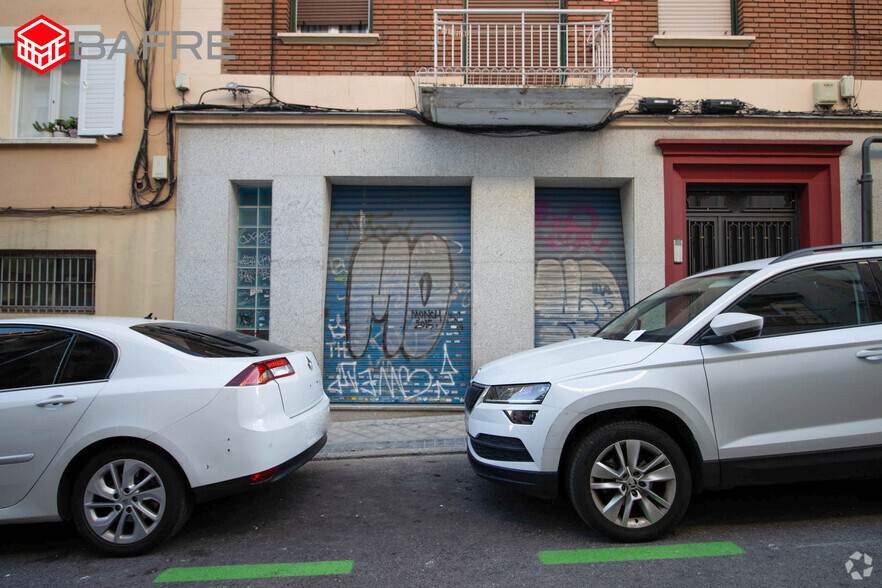 Immeuble residentiel dans Madrid, Madrid à vendre - Photo intérieure – Image 1 sur 1