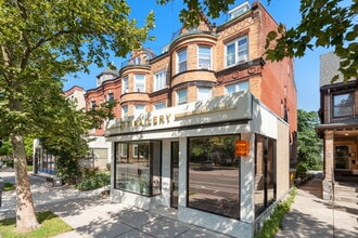 1680 Beacon St, Brookline, MA à louer Photo intérieure– Image 1 sur 41