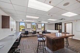 9701-9727 Valley View Rd, Eden Prairie, MN à louer Photo intérieure– Image 2 sur 10