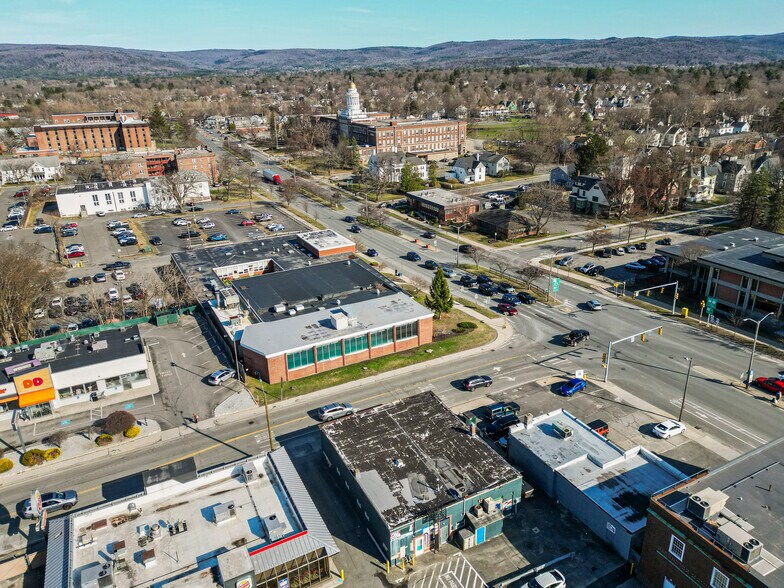 21-25 1st St, Pittsfield, MA à vendre - Photo de l’immeuble – Image 3 sur 8