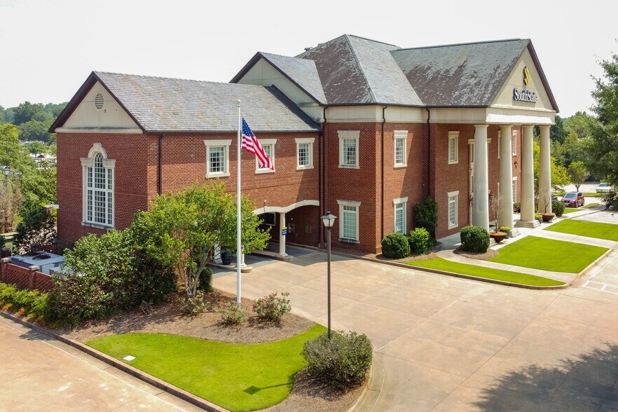 820 Dixie St, Carrollton, GA à louer - Photo de l’immeuble – Image 2 sur 7