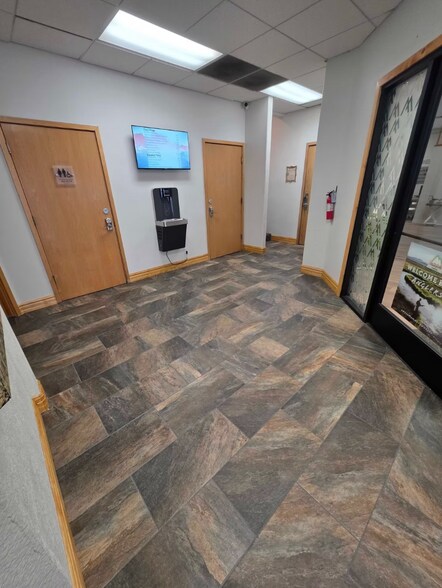 306 Laurel Mountain Rd, Mammoth Lakes, CA à louer - Photo de l’immeuble – Image 3 sur 13