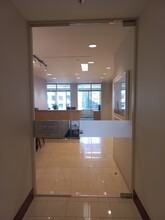 1040 W Georgia St, Vancouver, BC à louer Photo intérieure– Image 2 sur 8