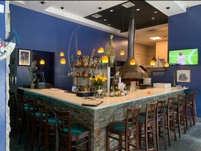 555 W 43rd St, New York, NY à louer Photo intérieure– Image 2 sur 5