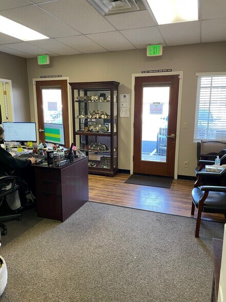 1817 Stewart St, Carson City, NV à louer - Photo intérieure – Image 3 sur 8