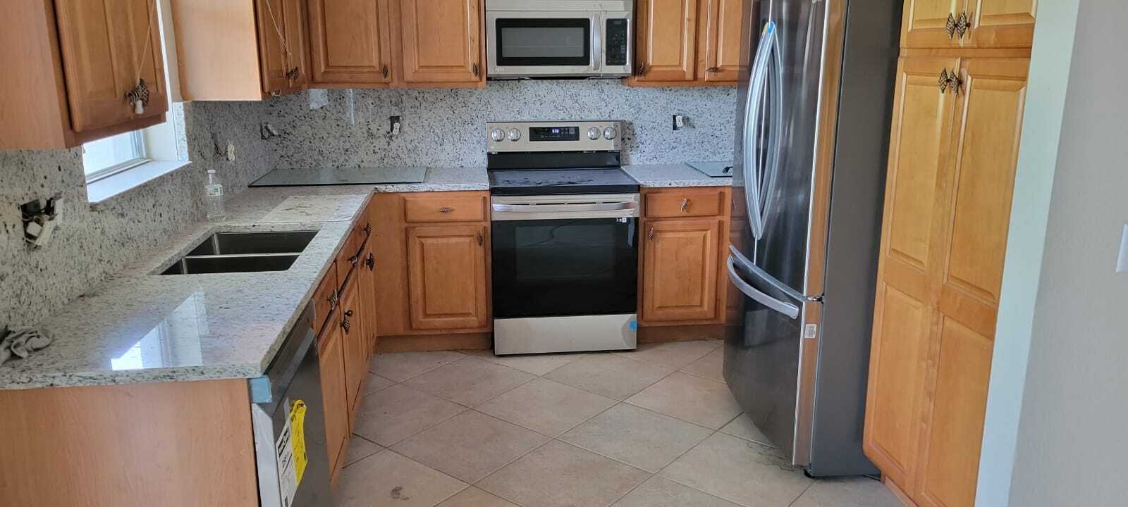 7043 Ambrosia Ln, Naples, FL à vendre Photo principale– Image 1 sur 5