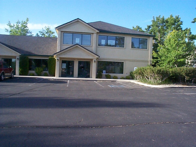 1700 County Rd, Minden, NV à louer - Photo de l’immeuble – Image 2 sur 28