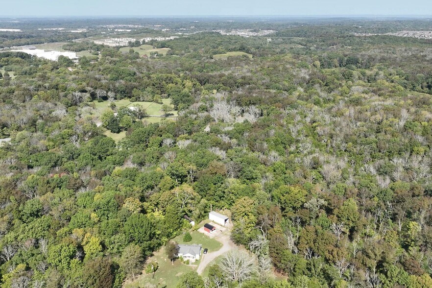 3071 Callis Rd, Lebanon, TN à vendre - Photo de l’immeuble – Image 2 sur 7
