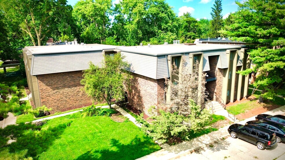 2490 N Water St, Decatur, IL à vendre - Photo de l’immeuble – Image 3 sur 24