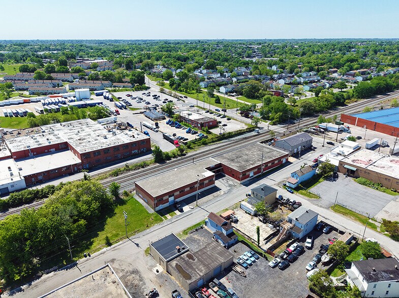 2315 Severn St, Baltimore, MD à louer - Photo de l’immeuble – Image 2 sur 6