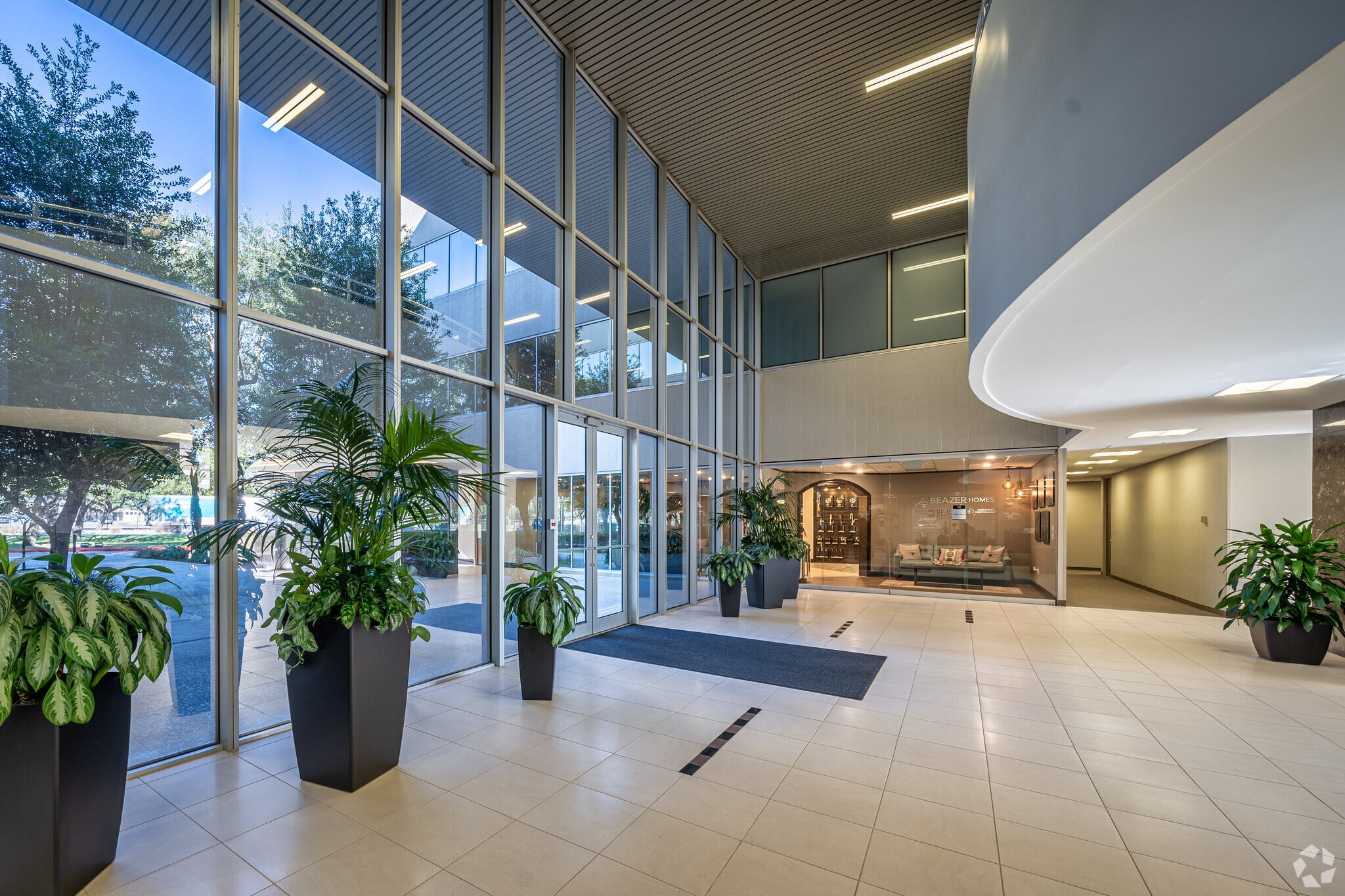 10235 W Little York Rd, Houston, TX à louer Photo intérieure– Image 1 sur 11
