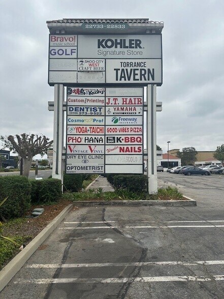 22733-22929 Hawthorne Blvd, Torrance, CA à louer - Photo de l’immeuble – Image 1 sur 9