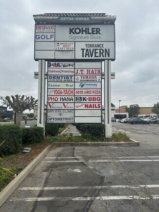 Plus de détails pour 22733-22929 Hawthorne Blvd, Torrance, CA - Local commercial à louer
