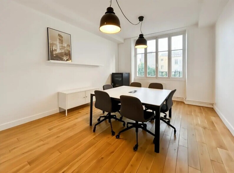 Bureau dans Paris à louer - Photo de l’immeuble – Image 2 sur 6