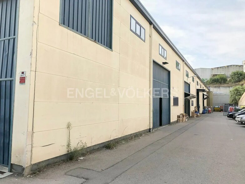 Industriel/Logistique dans Igualada, Barcelona à vendre - Photo de l’immeuble – Image 2 sur 27