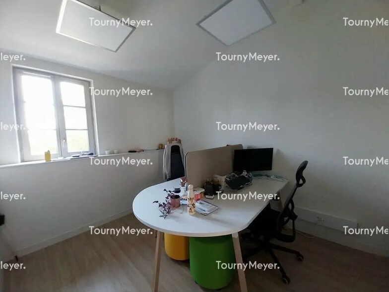 Bureau dans Toulouse à louer - Photo de l’immeuble – Image 3 sur 10