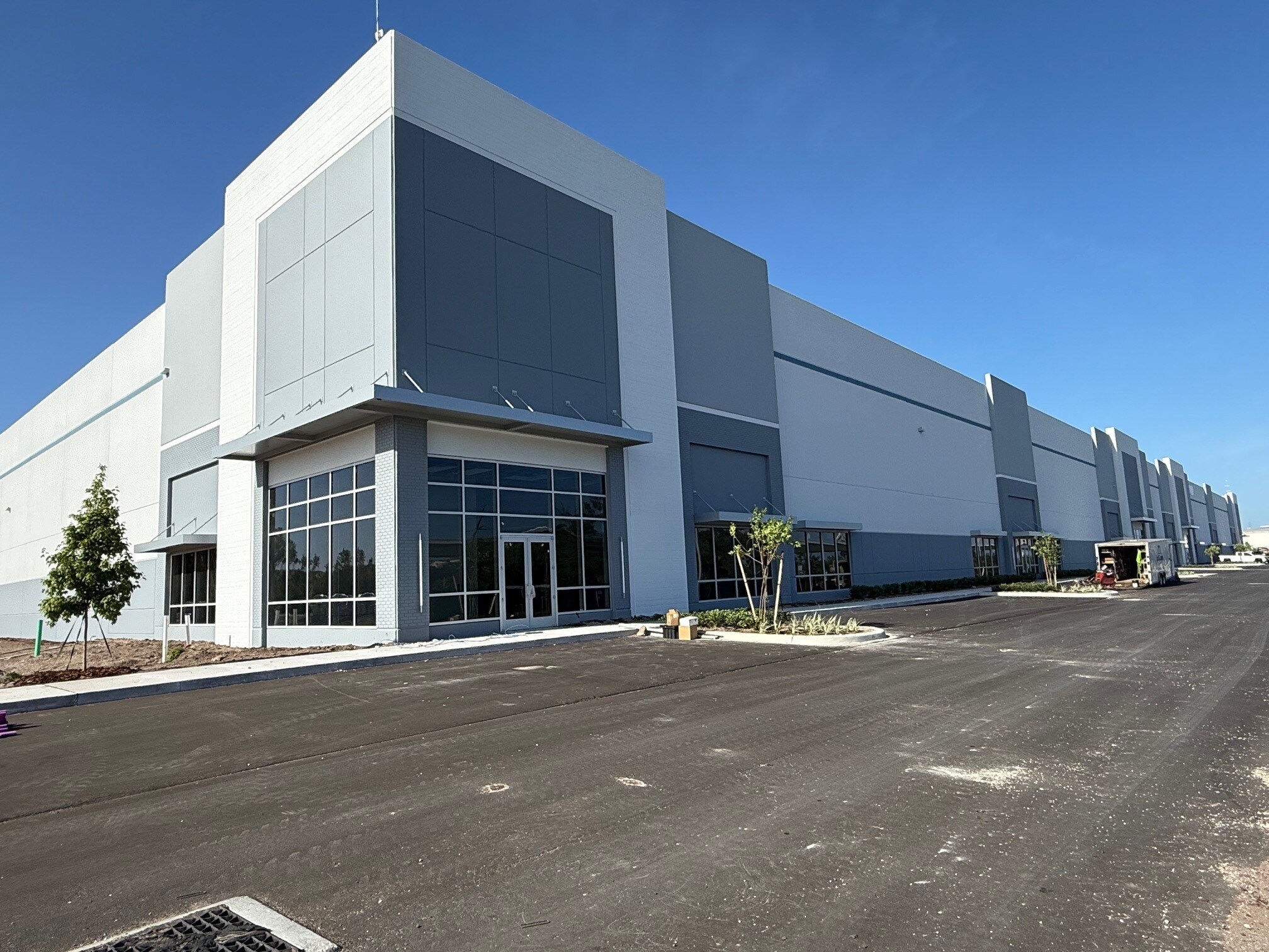 4130 W Gandy Blvd, Tampa, FL à louer Photo de l’immeuble– Image 1 sur 7