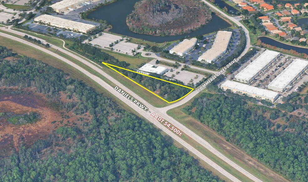 Commerce Lakes Drive, Fort Myers, FL à louer - Photo principale – Image 1 sur 6