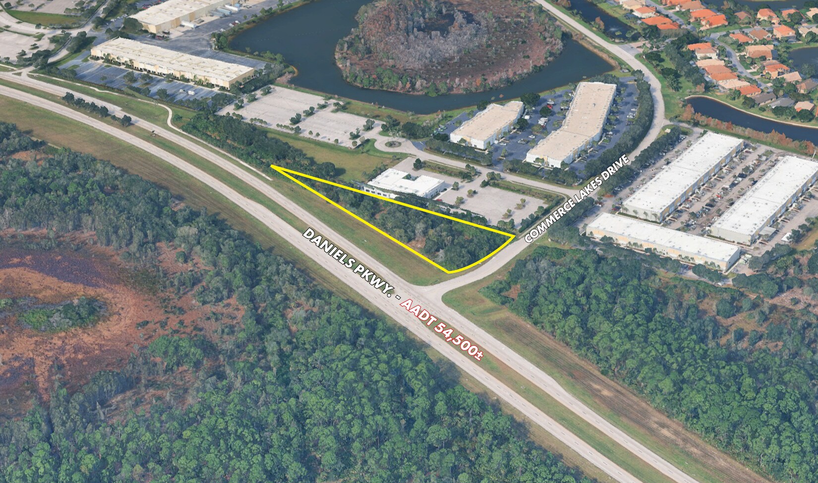 Commerce Lakes Drive, Fort Myers, FL à louer Photo principale– Image 1 sur 7