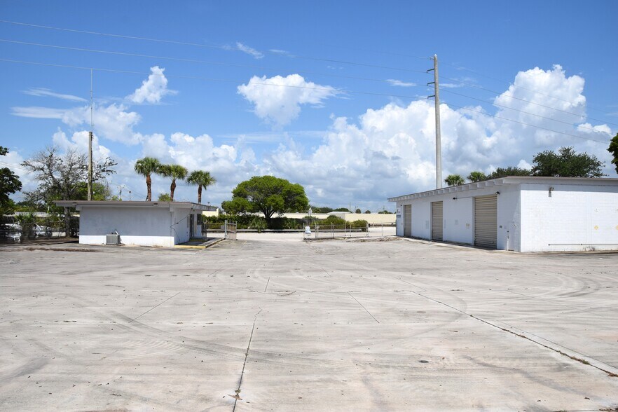 281 Old Dixie Hwy, Jupiter, FL à vendre - Photo de l’immeuble – Image 3 sur 10