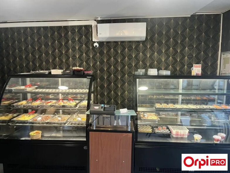 Local commercial dans Lyon à louer - Photo intérieure – Image 1 sur 3