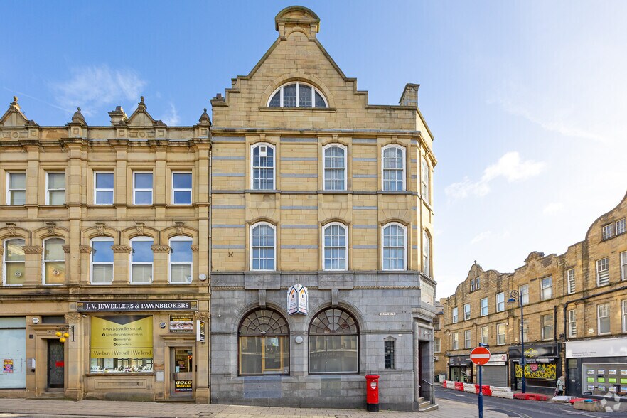 2 Northgate, Dewsbury à louer - Photo de l’immeuble – Image 2 sur 2