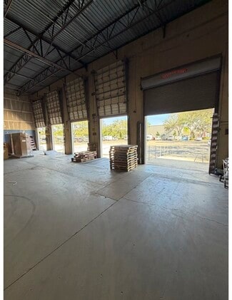 Plus de détails pour 2025 NW 15th Ave, Pompano Beach, FL - Industriel/Logistique à louer