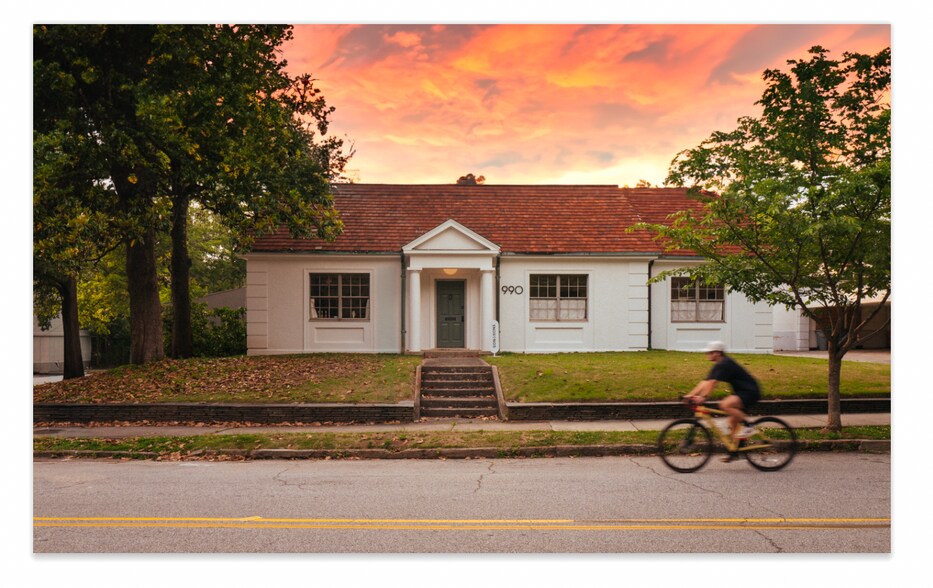 990 Edgewood Ave NE, Atlanta, GA à louer - Photo de l’immeuble – Image 1 sur 29